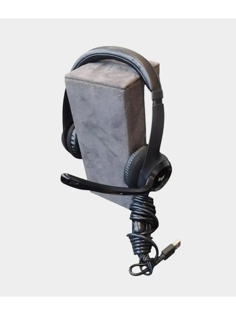 Logi Wired Gaming Headphones