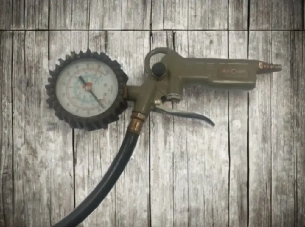 Air Craft Pump Gage-Pre Owned