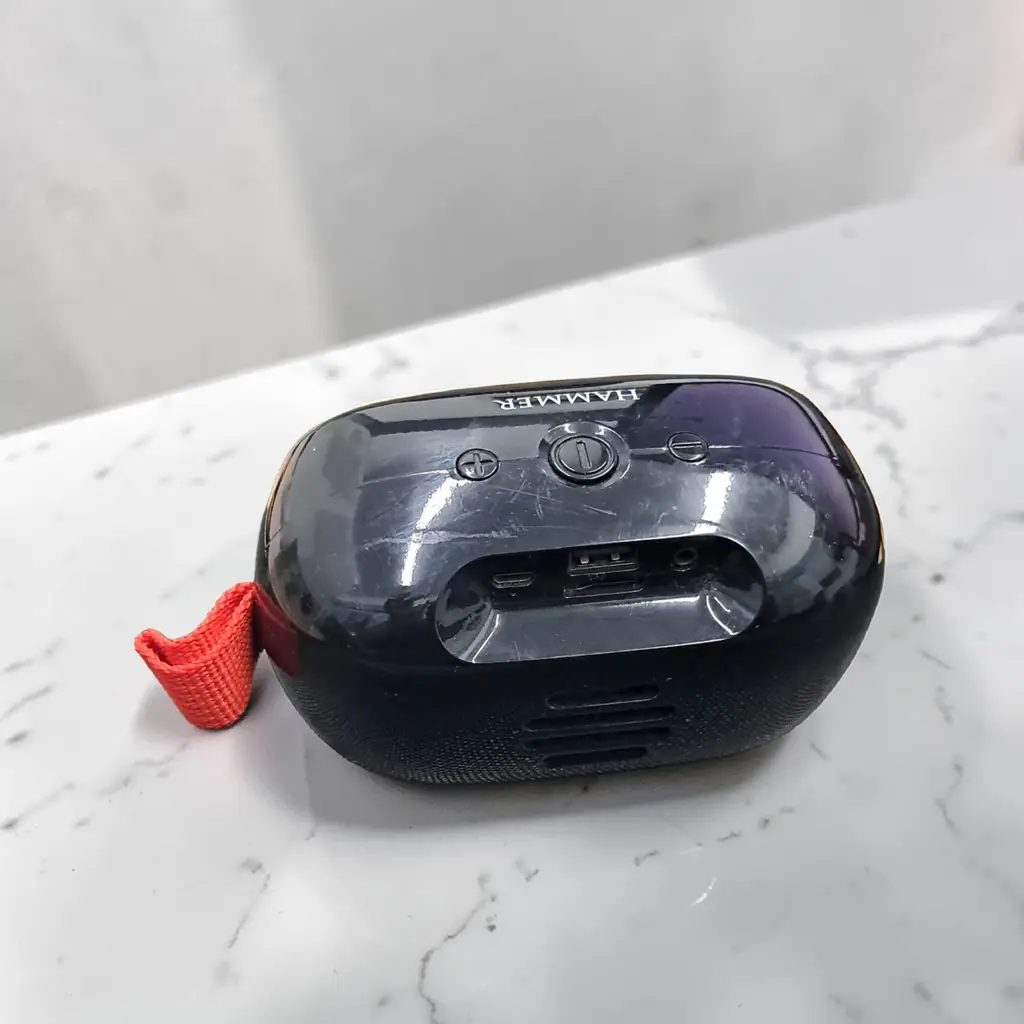 Hammer Bluetooth Speaker - View 3