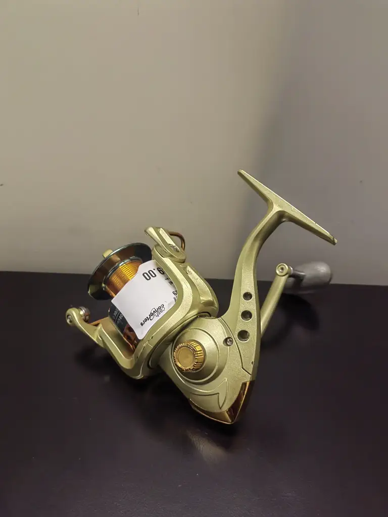 Omoto Fishing Reel - View 2