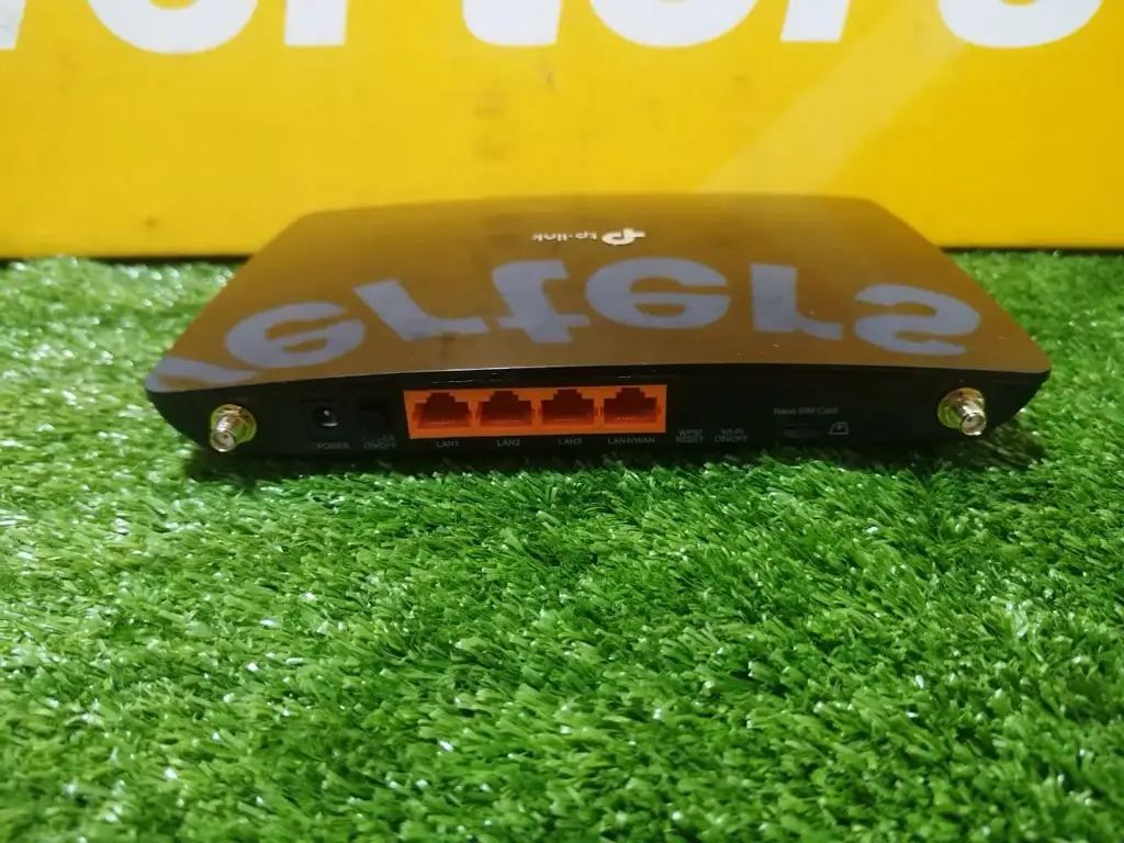 Tp Link 4G Dac 1200 Lte Router - View 3