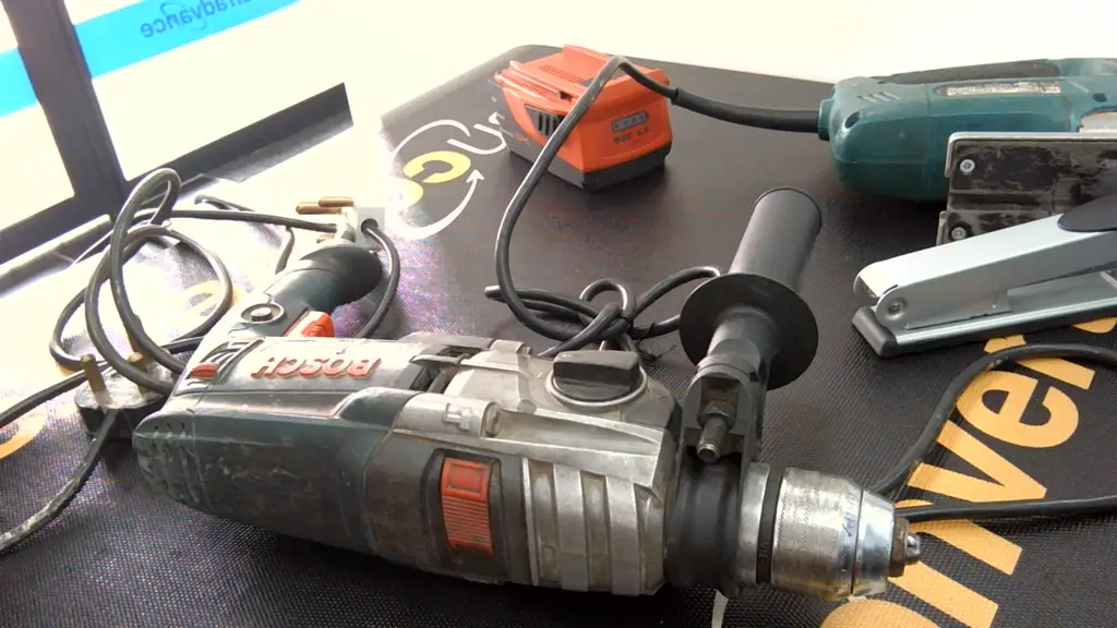 Bosch Gsb 21-2Re Impact Drill - View 2