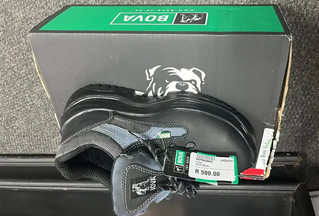 Bova Bremen Safety Boots -Size-5 - View 2