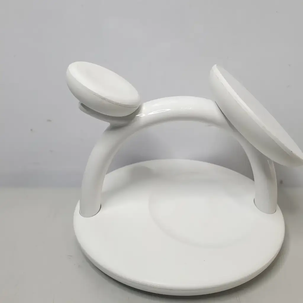 3 In 1 Wireless Charger - View 3