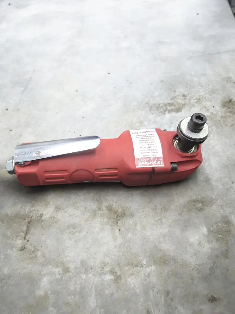 Mac Afric 4-In-1 Variable Speed Multi-Function Air Tool - View 3