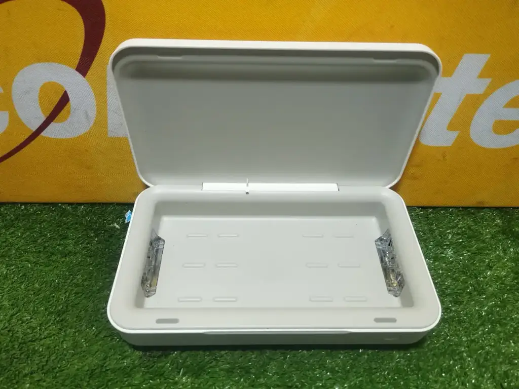 Uv Strilizer With Wireless Charger