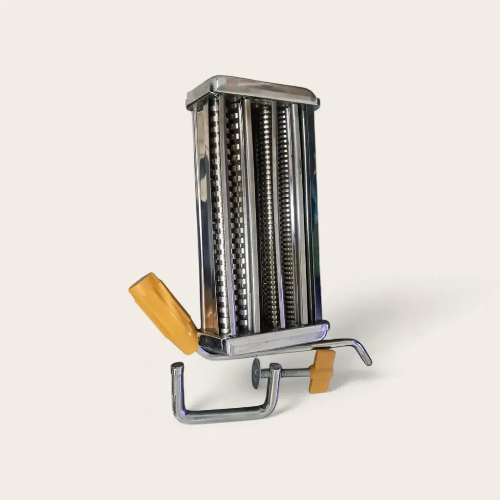 Marcato Made In Italy Atlas 180 Classic Manual Pasta Machine - View 3