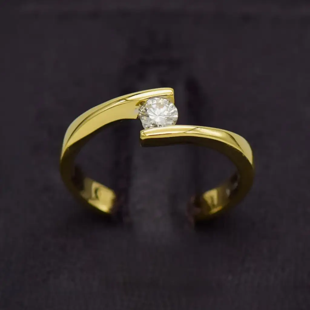 18ct Yellow Gold Dress Ring