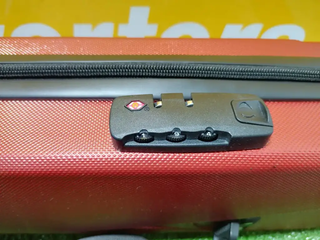 3 Piece Pool Cue Case - View 2