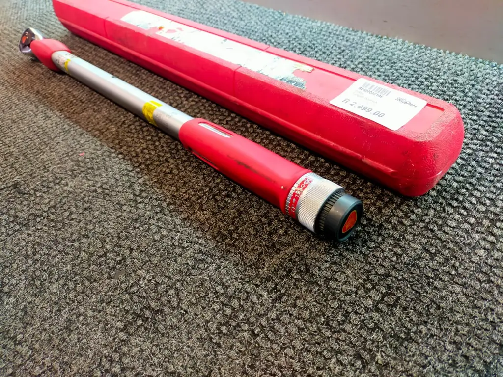 Tri Torq Tri Torq 12Inch Sq. Dr. Torque Wrench 60 320Nm - View 4
