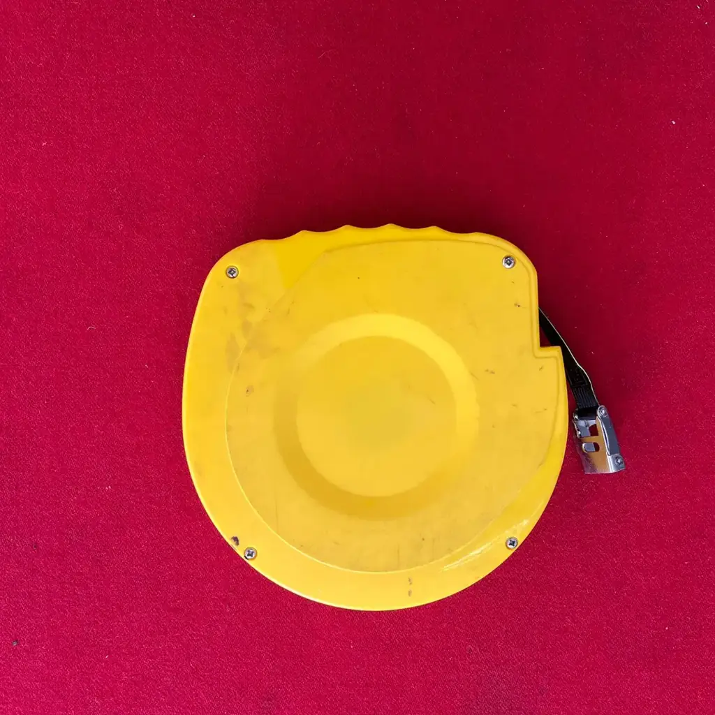 Featherstone 30M Tape Measure - View 2