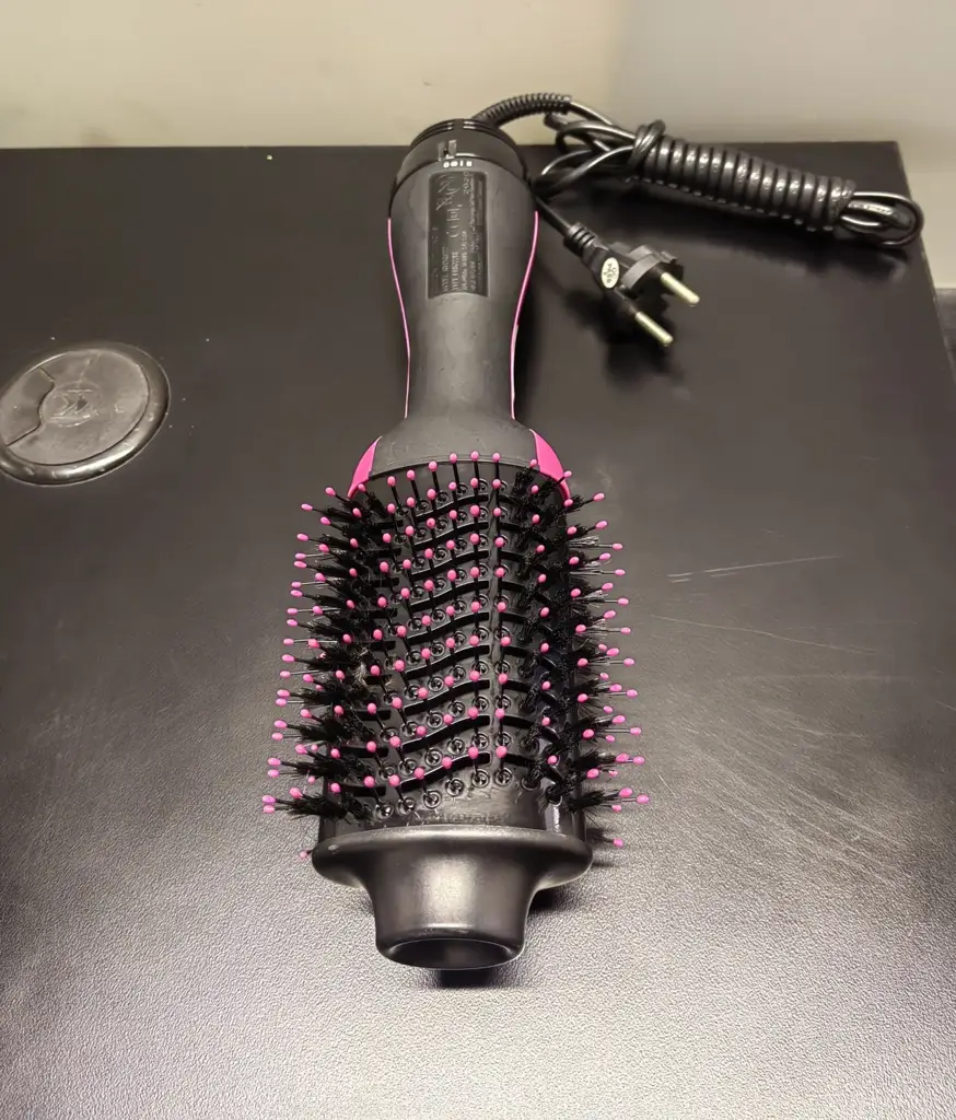 Hot Hair Brush - View 3