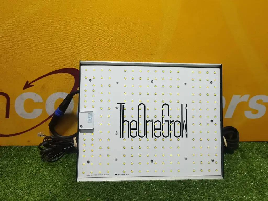 The One Grow 120 Led Panel Light
