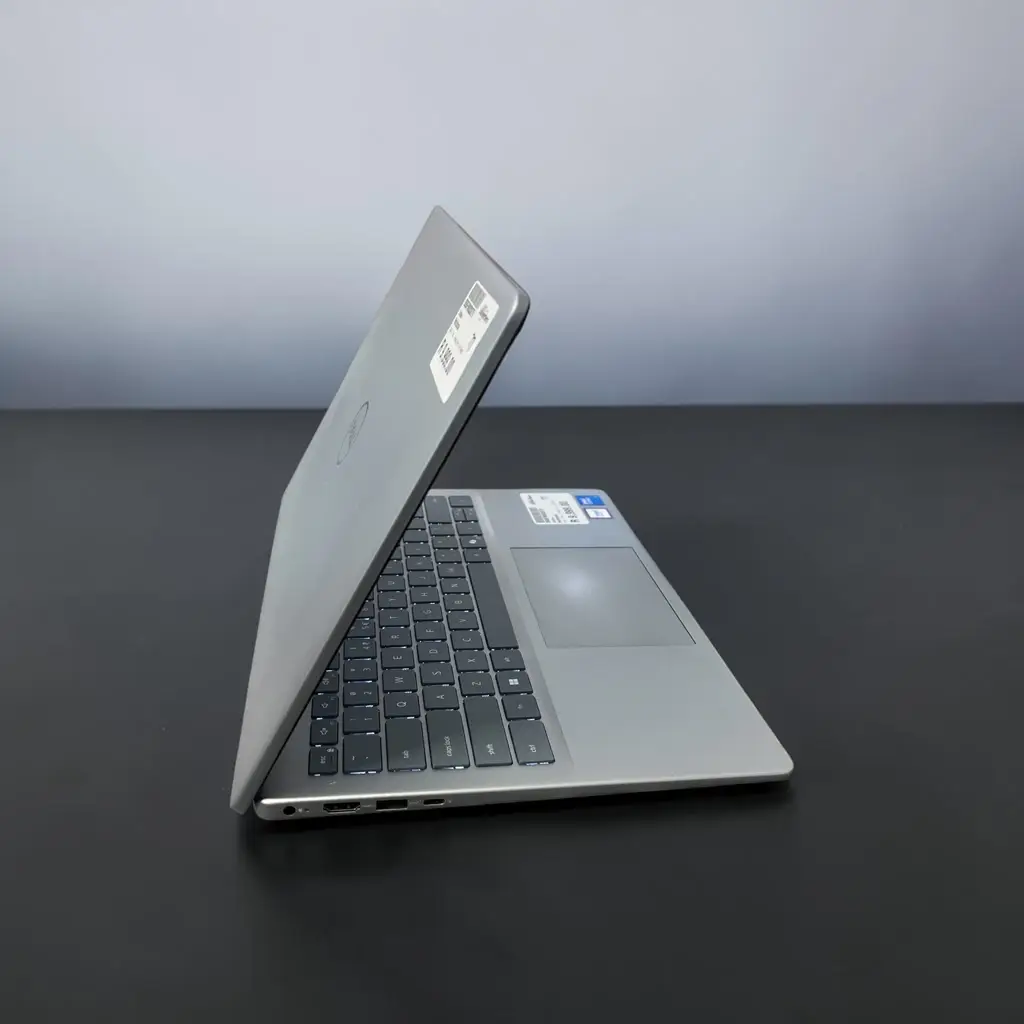 Dell Inc. Inspirion 14 5440 Laptop - View 3