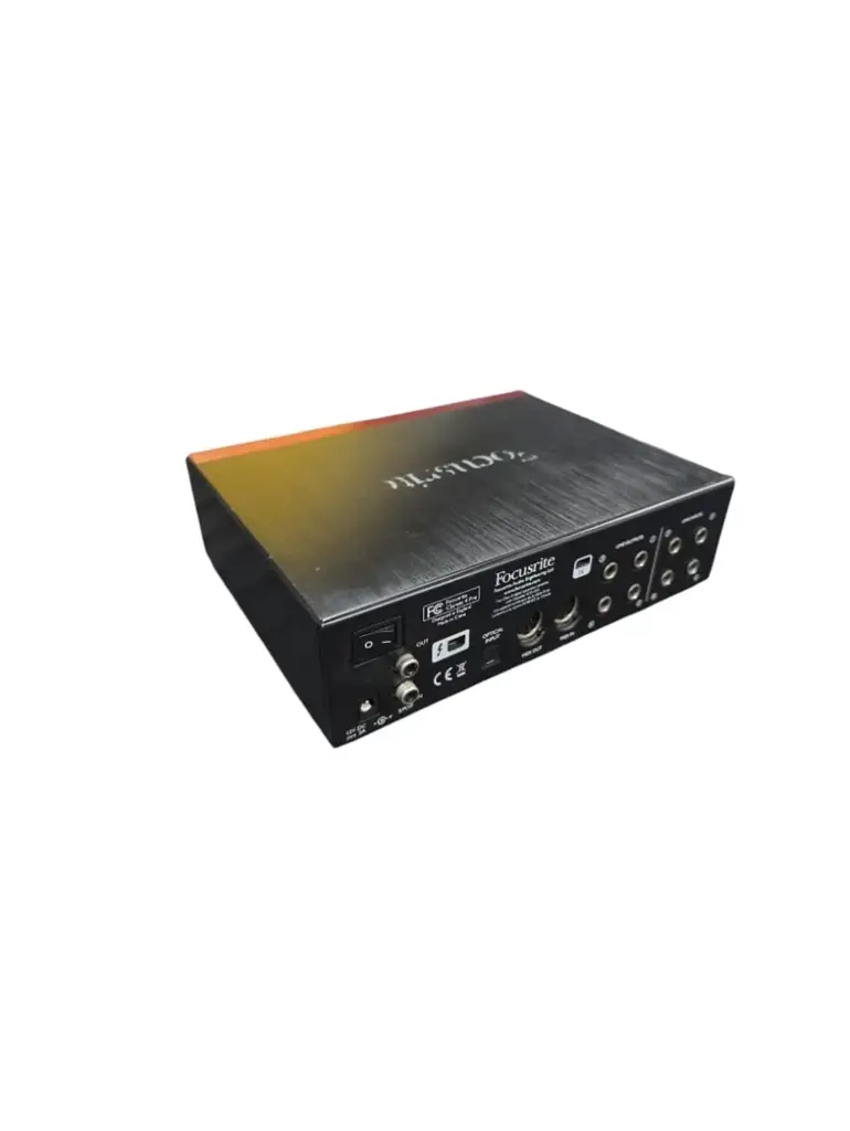 Focusrite Clarett 4 Pre Interface - View 2