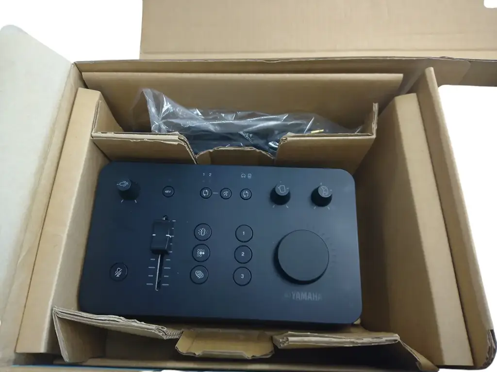 Yamaha Zg01 Game Streaming Pack - View 2