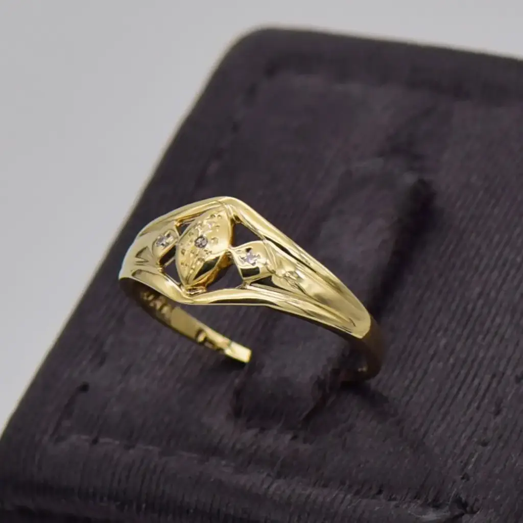 9ct Yellow Gold Dress Ring - View 3