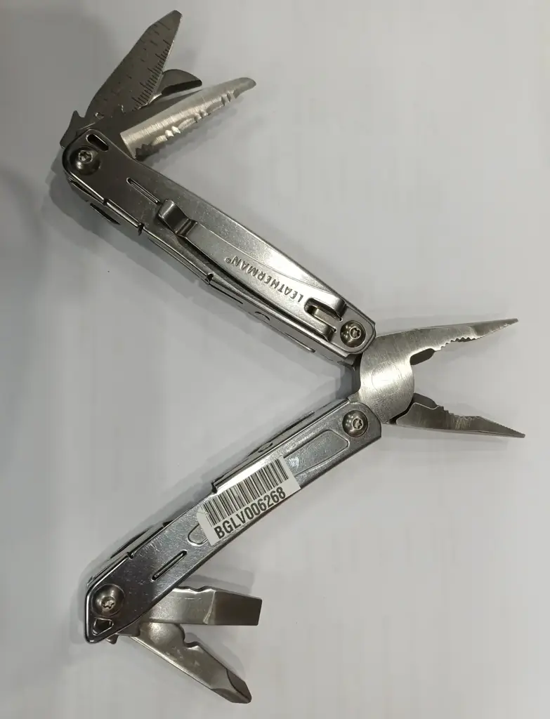 Leatherman Sidekick - View 2