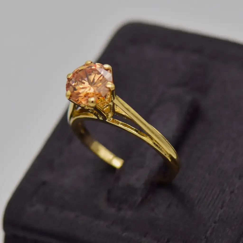 9ct Yellow Gold Dress Ring Single Stone - View 3