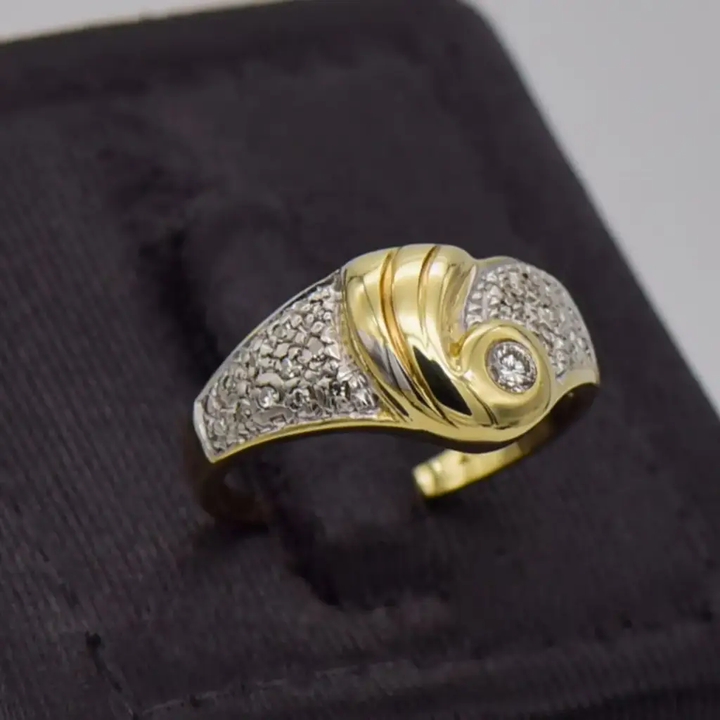 9ct Yellow Gold Dress Ring - View 2