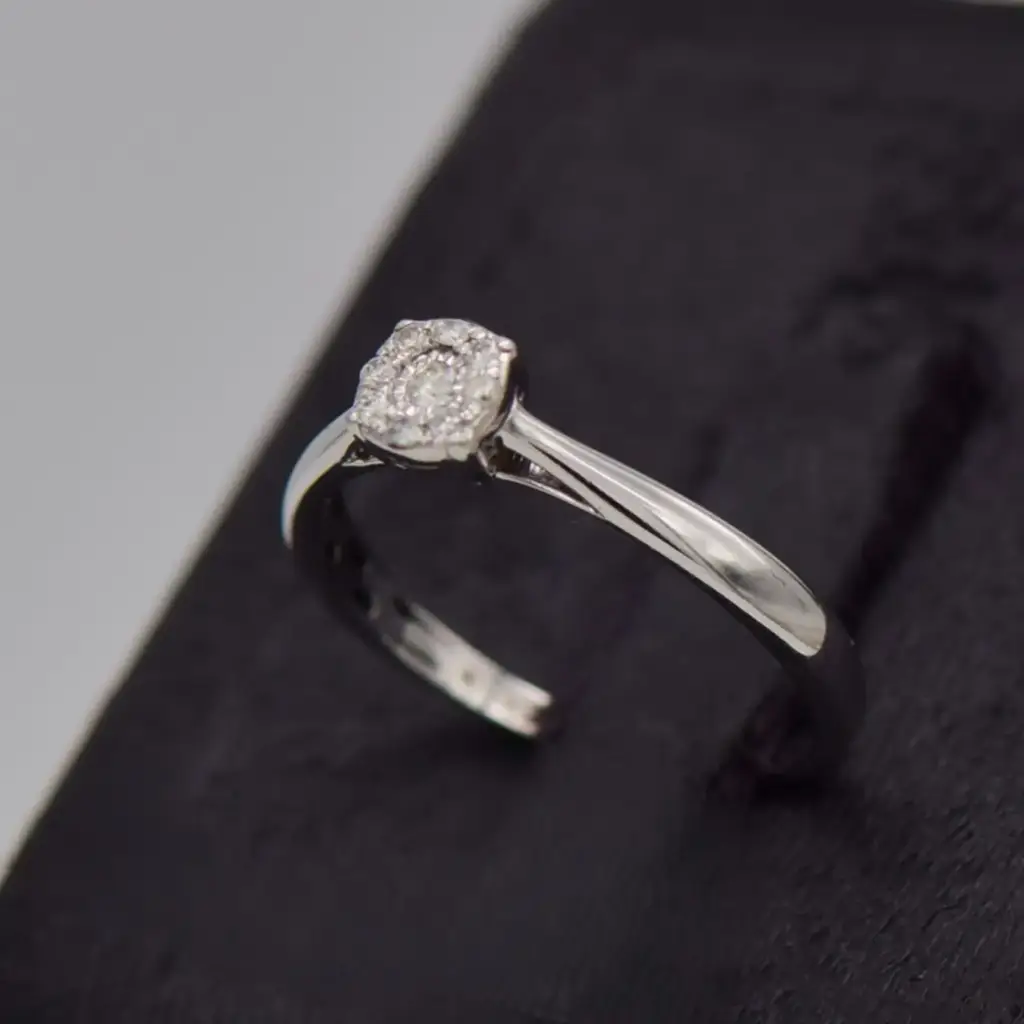 9ct Yellow Gold Engagement Ring - View 3