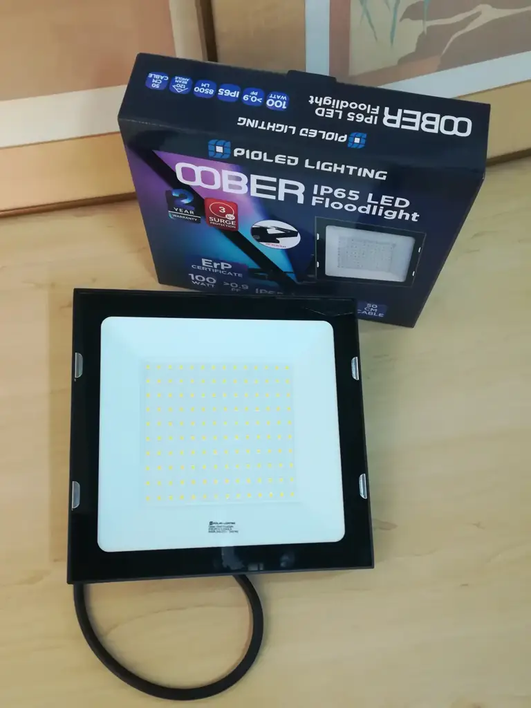 Pioled Ip65 Led Floodlight - View 2