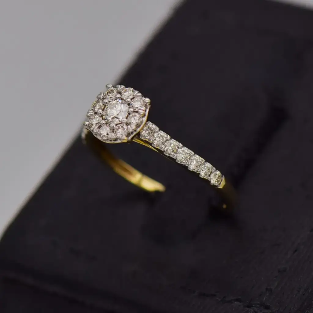 9ct Yellow Gold Cluster Ring - View 3