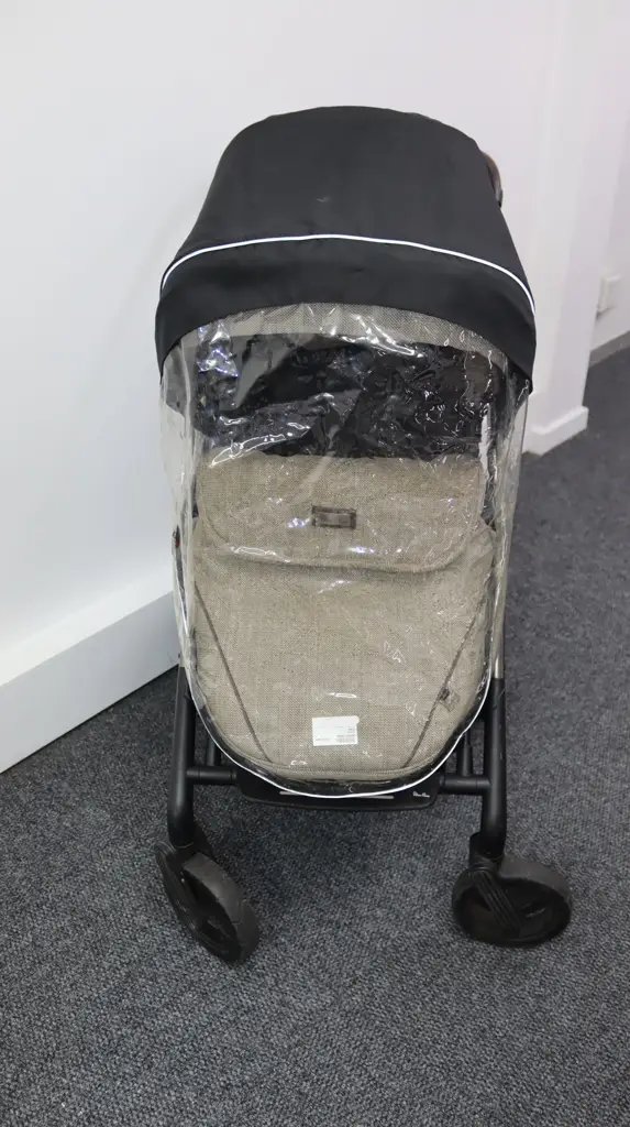 Silver Cross Wayfarer Special Edition Travel System - View 9