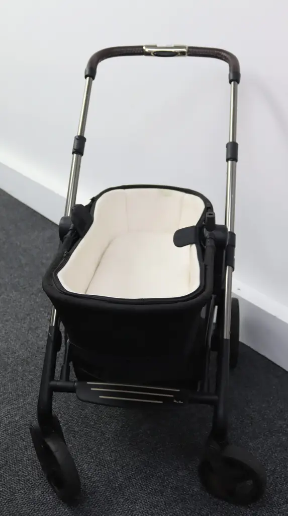 Silver Cross Wayfarer Special Edition Travel System - View 14