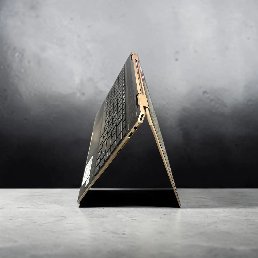 Hp Spectre X360 Convertible 13 Laptop - View 3