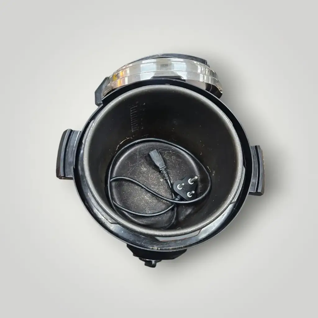 Platinum Pressure Cooker. - View 4