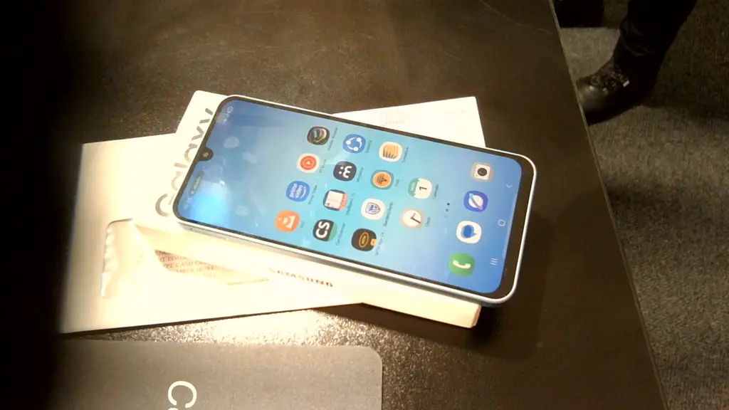 Samsung A17 - View 2