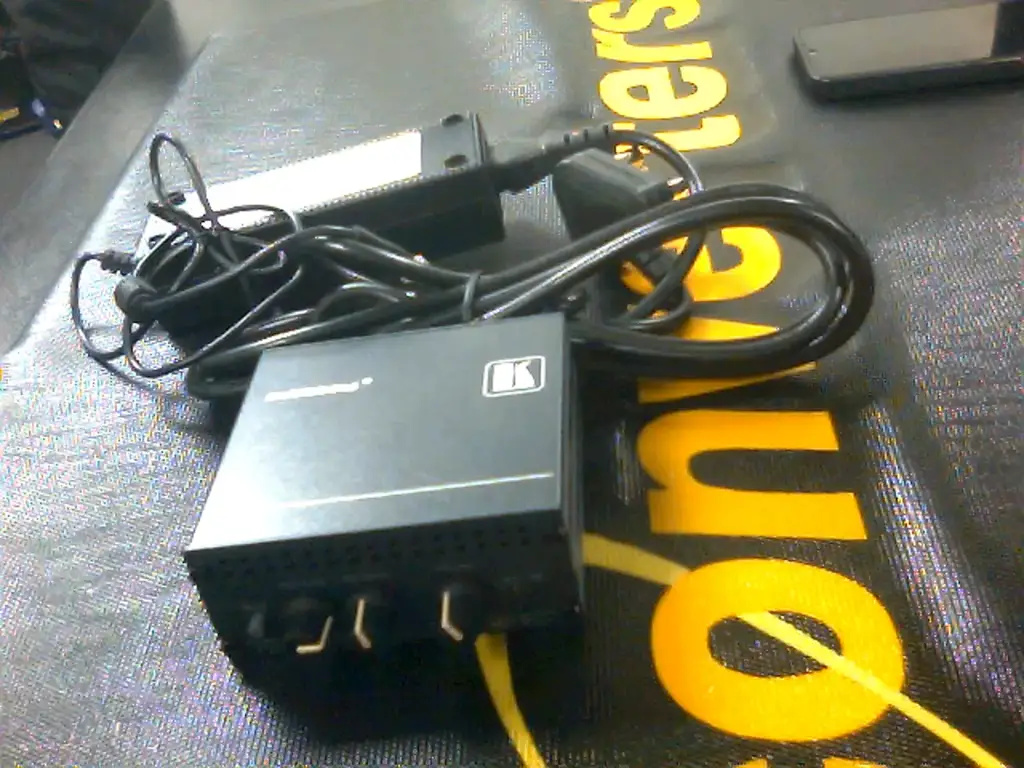 907Xlstereo Power Amplifier/Mixer (40 Watts Per Channel - View 2