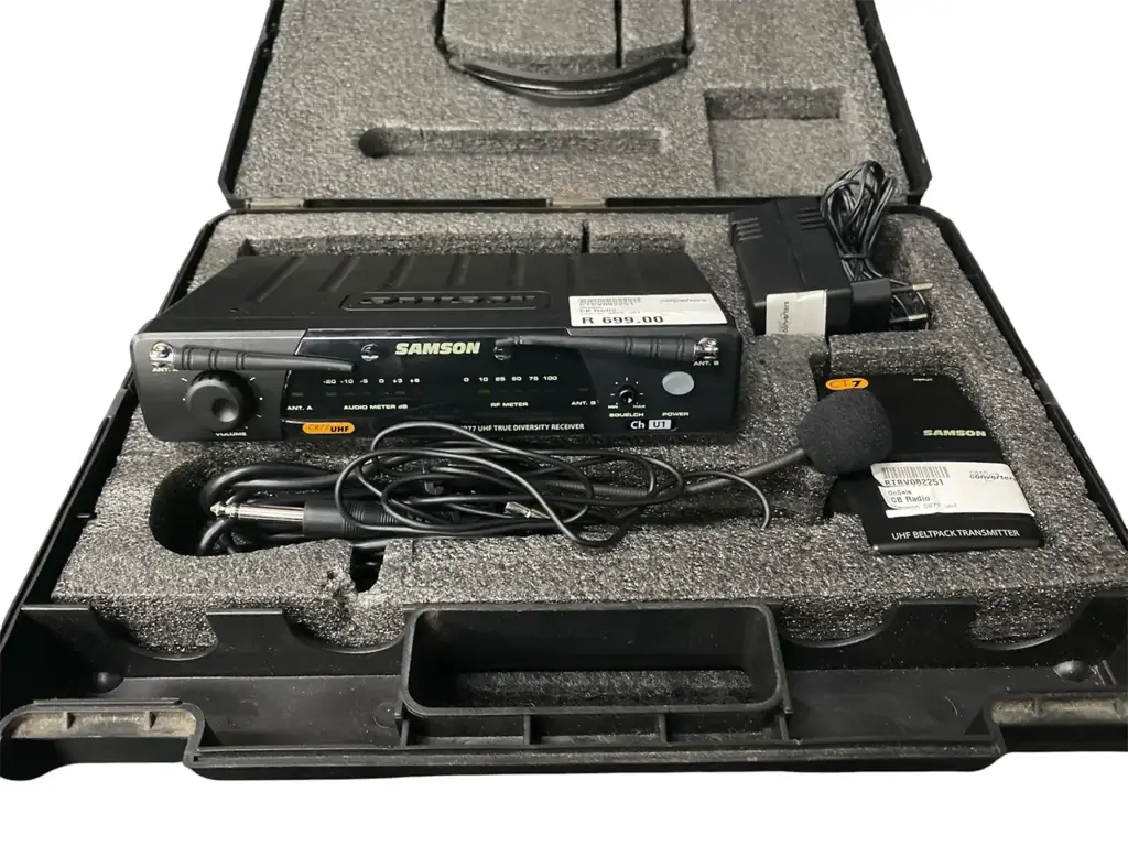 Samson Cr77 True-Diversity Wireless System - View 2