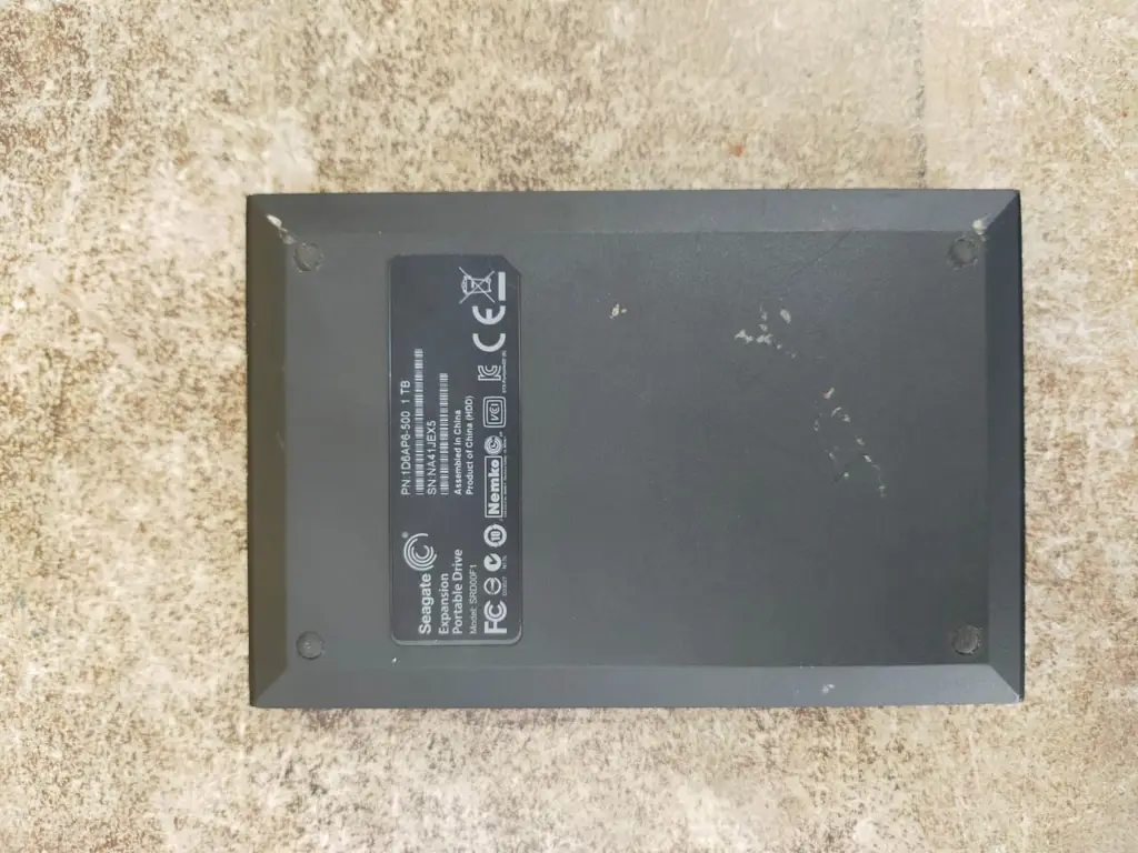 Seagate 1T Portable Hard Drive - View 2
