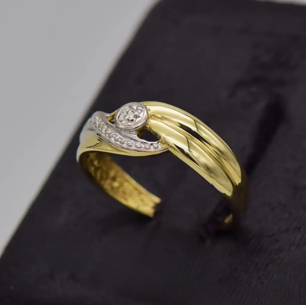9ct Yellow Gold Dress Ring - View 3