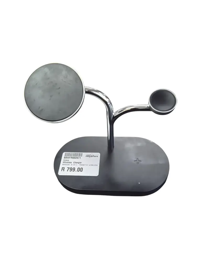 Samsung 3-In-1 Magnetic Wireless Charger - View 2