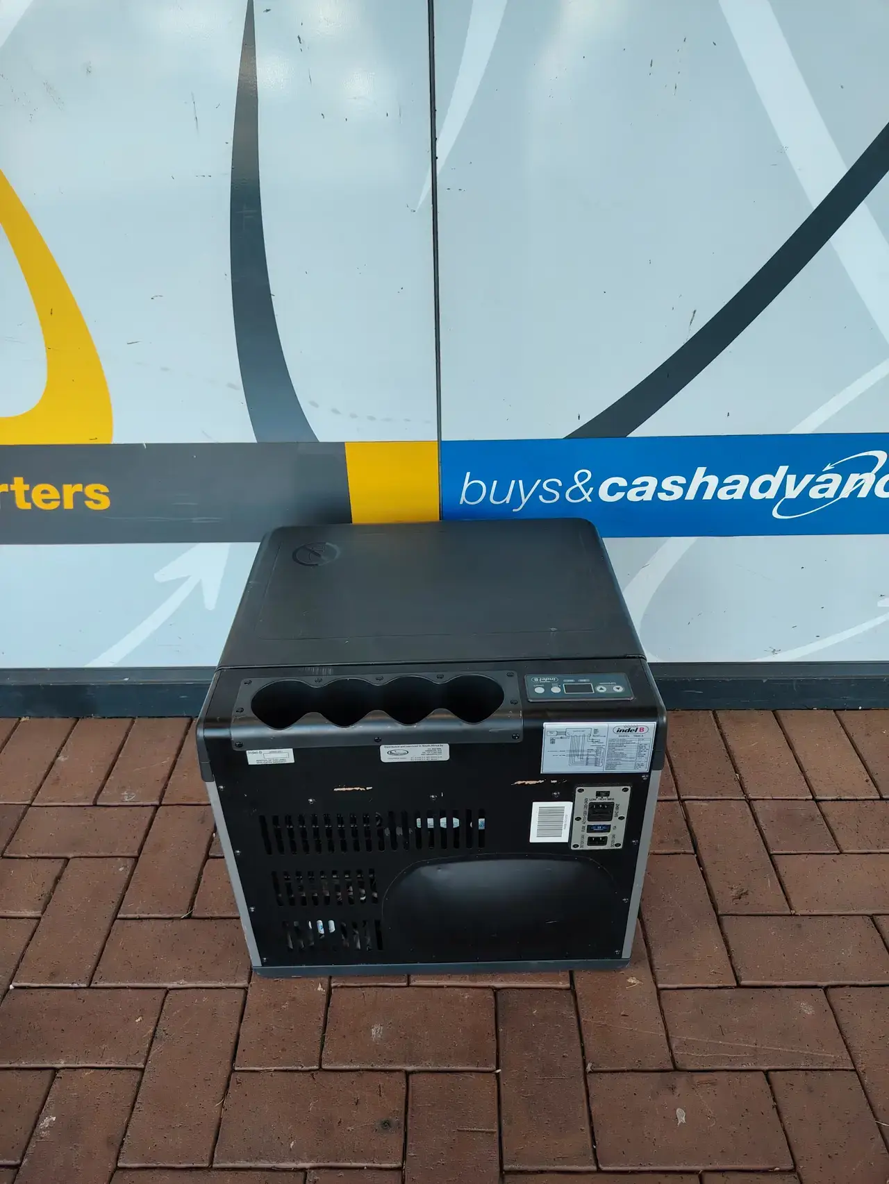Indel B Portable Compressor Refrigerator And Freezer | Tb45 A - View 3