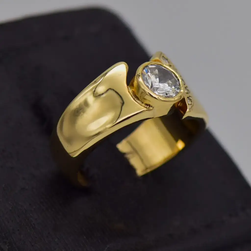 9ct Yellow Gold Dress Ring - View 2