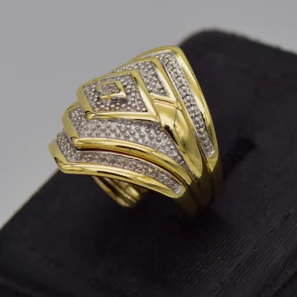 9ct Yellow Gold Wedding Ring Trip Set - View 3