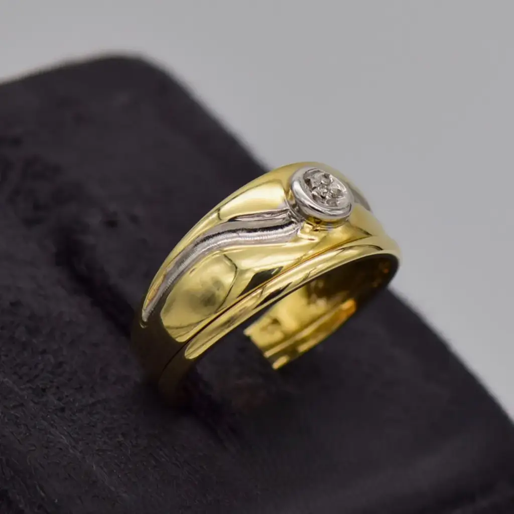 9ct Yellow Gold Wedding Ring Twin Set - View 2