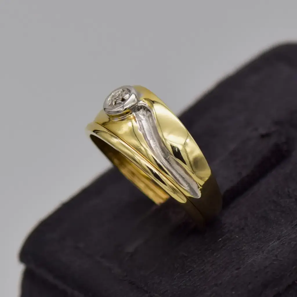 9ct Yellow Gold Wedding Ring Twin Set - View 3