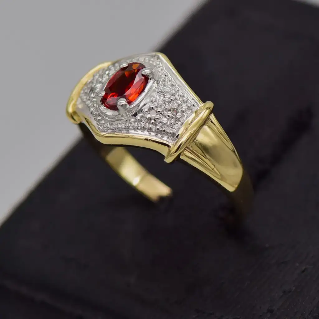 9ct Yellow Gold Dress Ring - View 3