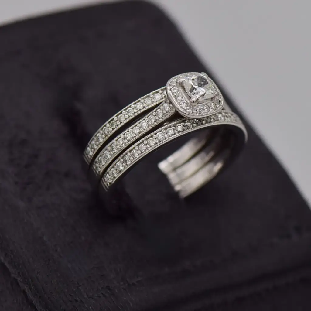 18ct White Gold Wedding Ring Trip Set - View 2