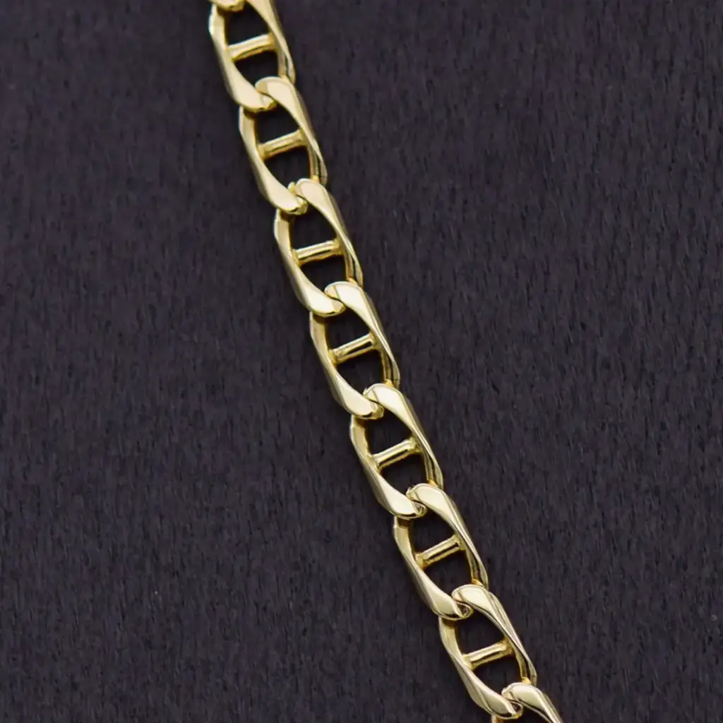 9ct Yellow Gold Chain Mariner-Link - View 2