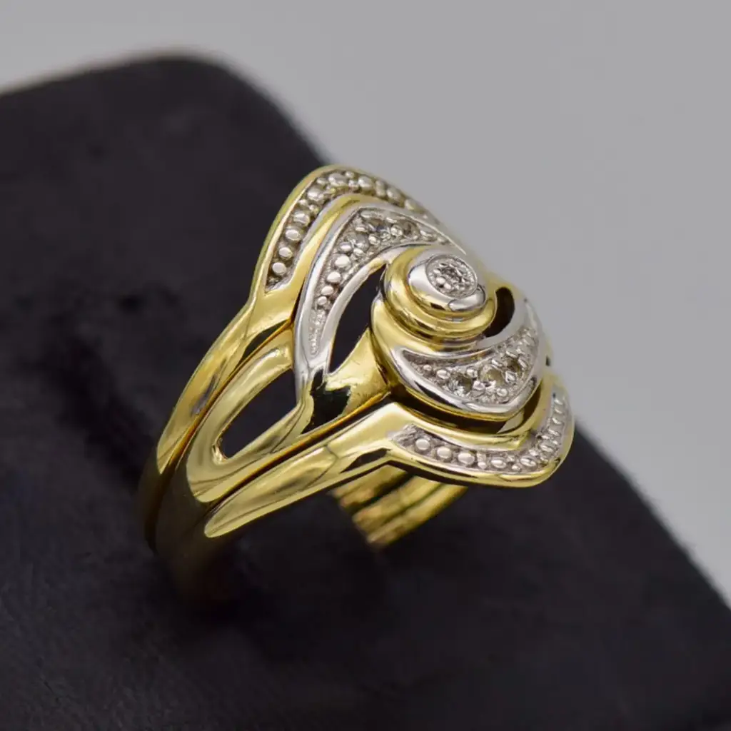 9ct Yellow Gold Wedding Ring Trip Set - View 2