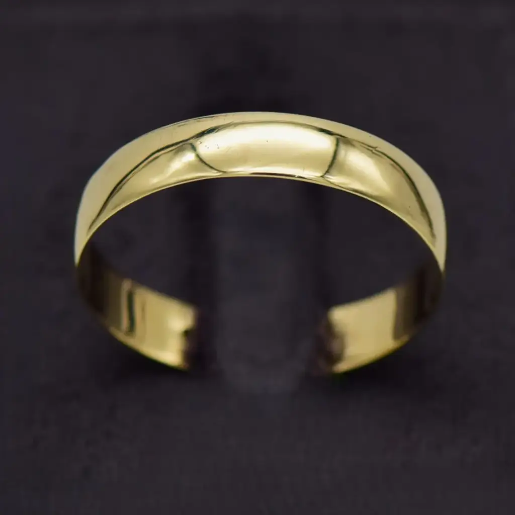 9ct Yellow Gold Wedding Band Plain
