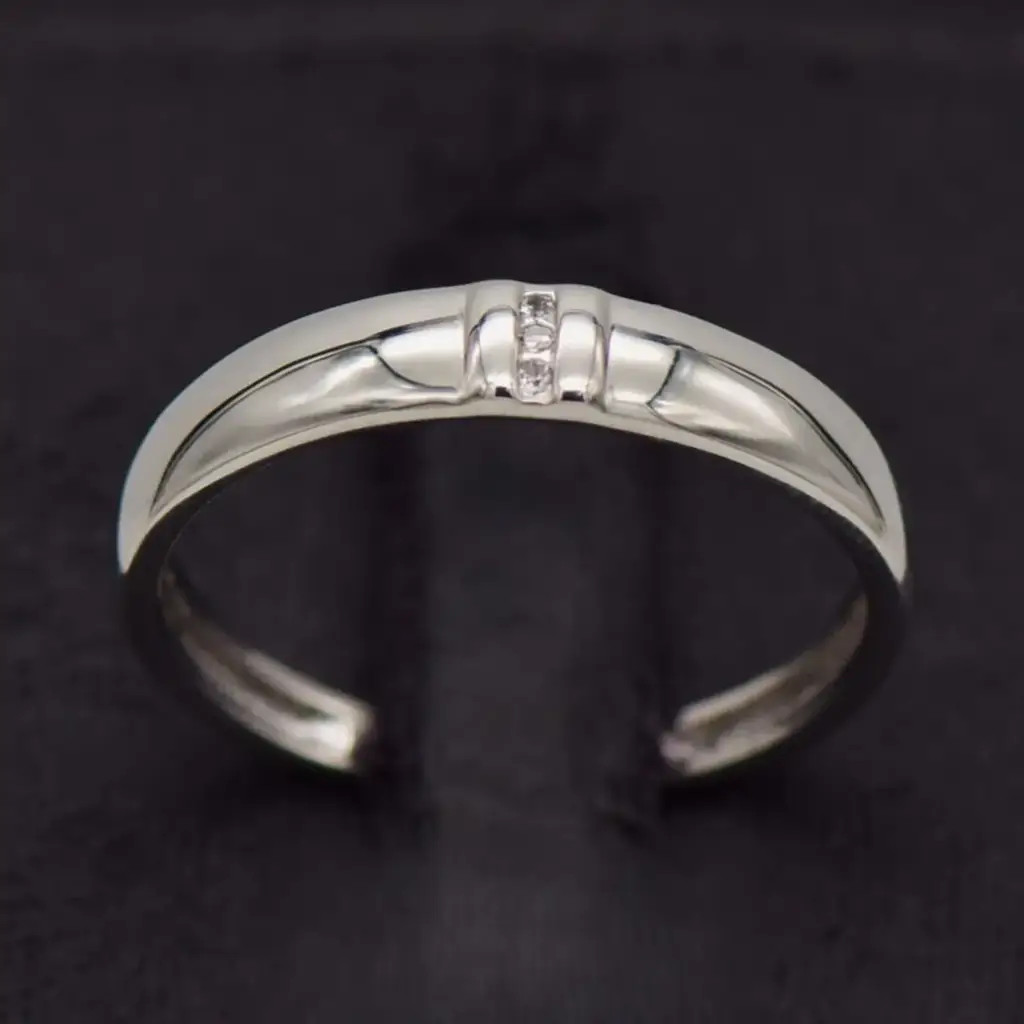 9ct White Gold Wedding Band
