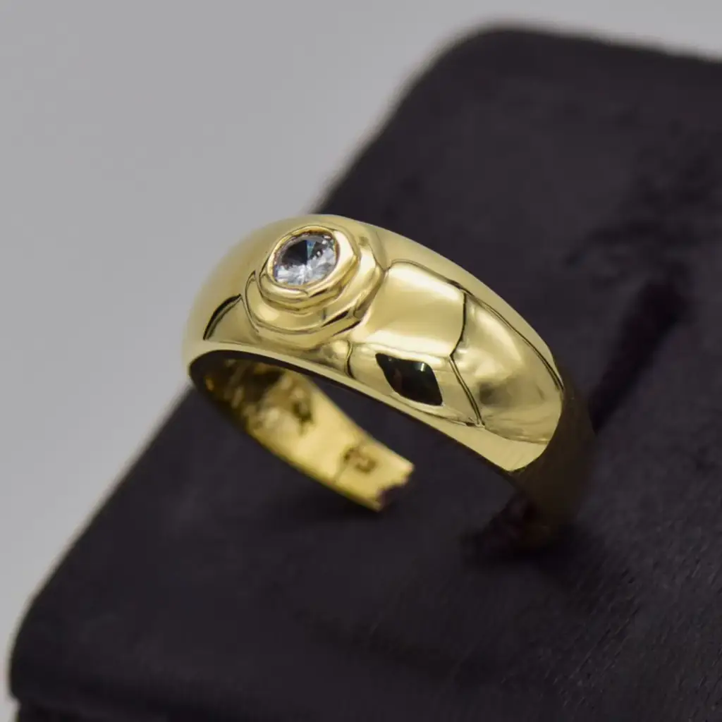 9ct Yellow Gold Dress Ring - View 3