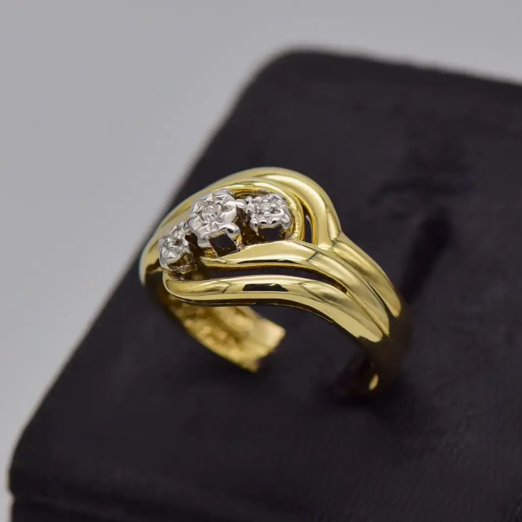 9ct Yellow Gold Dress Ring - View 3